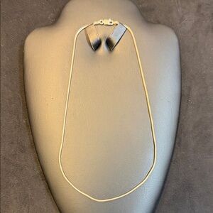 Elegant Vintage 925 Sterling Silver Necklace